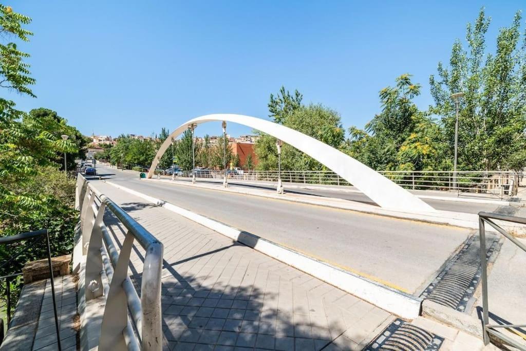 Modern Apartment Close To The City Center And Alhambra Granada Exterior foto